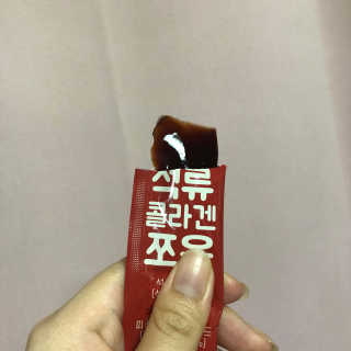 조은약초 석류콜라겐 석류즙 석류쪼옥 젤리 스틱 15포 x 20g — 4점을 준 리뷰어가 2020년 9월 올린 사용 사진