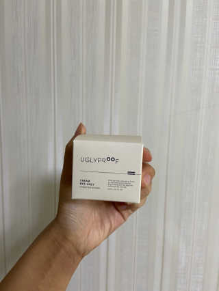 어글리프루프 크림 바이어글리 하이드레이션 샤워 50ml — 5점을 준 리뷰어가 2020년 10월 올린 사용 사진