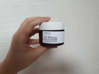 La Theorie Hydrating Ingredients | 하이드레이팅 인그레이디언츠 — 5점을 준 리뷰어가 2020년 5월 올린 사용 사진