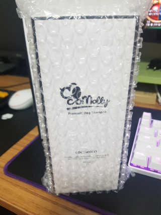 예민한 피부를 위한 코코몰리 All in one 자연유래 샴푸 — 5점을 준 리뷰어가 2020년 7월 올린 사용 사진