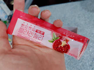헬스업_쁘띠쁘띠석류콜라겐젤리_20g x 14포 — 5점을 준 리뷰어가 2020년 12월 올린 사용 사진