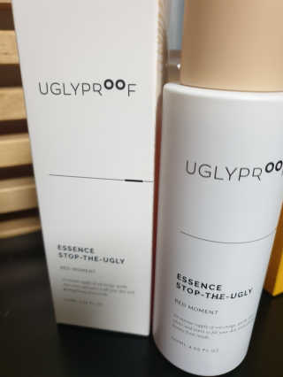 어글리프루프 에센스 스탑디어글리 레드모먼트 에센스 120ml — 5점을 준 리뷰어가 2020년 8월 올린 사용 사진