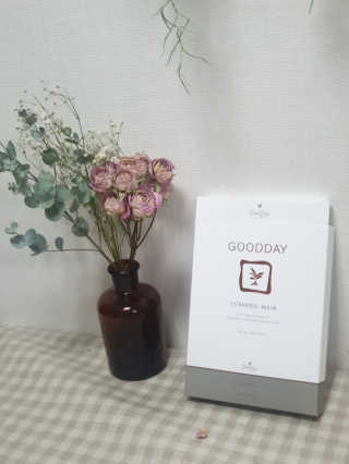 GoodDay Skincare GoodDay 강황 마스크 — 5점을 준 리뷰어가 2020년 4월 올린 사용 사진