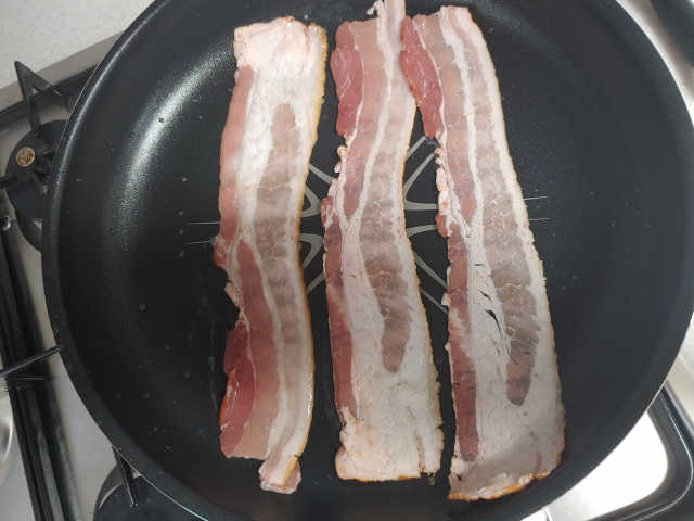바스베이컨 리뷰 사진