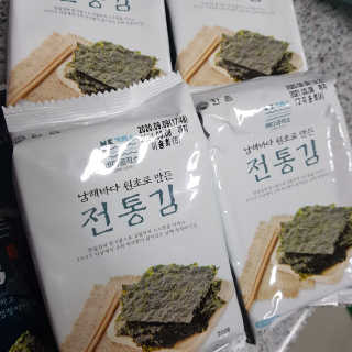 한촌몰 바다공작소 전통김_명품돌김세트 — 5점을 준 리뷰어가 2020년 10월 올린 사용 사진