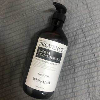 프로방스 화이트머스크 퍼퓸 샴푸 1000ml 업그레이드 — 5점을 준 리뷰어가 2020년 8월 올린 사용 사진