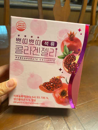 헬스업_쁘띠쁘띠석류콜라겐젤리_20g x 14포 — 5점을 준 리뷰어가 2020년 10월 올린 사용 사진