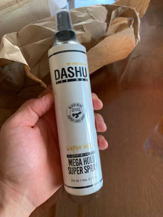 다슈코리아 다슈 포 맨 프리미엄 메가 홀드 슈퍼 스프레이 250ml — 5점을 준 리뷰어가 2020년 8월 올린 사용 사진