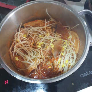 미정이네 코다리찜 [미정이네] 코다리찜 간편식 요리키트 — 3점을 준 리뷰어가 2020년 4월 올린 사용 사진