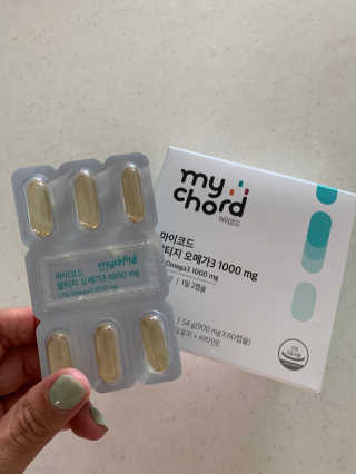 JW중외제약 마이코드 알티지 오메가3 1000 mg — 5점을 준 리뷰어가 2020년 9월 올린 사용 사진