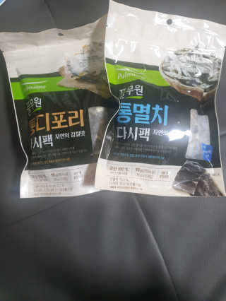 [풀무원] 자연의 감칠맛 통디포리, 통멸치 다시팩 세트 — 5점을 준 리뷰어가 2020년 5월 올린 사용 사진