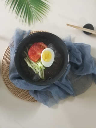 [네이처빌] 우리쌀 흑미비빔냉면,물냉면 총 2종 — 5점을 준 리뷰어가 2020년 7월 올린 사용 사진