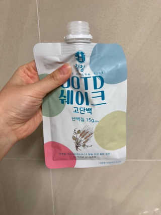 [꾸콤] 참참 OOTD쉐이크 고단백 일주일세트 50g x 5 — 4.5점을 준 리뷰어가 2020년 10월 올린 사용 사진
