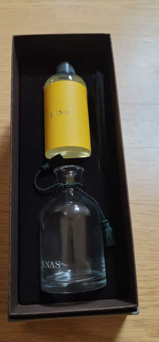 레나스 프리미엄 아로마 디퓨저 200ml  [1SET] — 4점을 준 리뷰어가 2020년 9월 올린 사용 사진