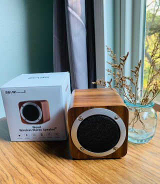 SEVIZ MINI10W 레트로 블루투스 스피커 — 5점을 준 리뷰어가 2020년 10월 올린 사용 사진