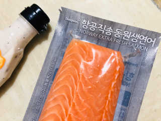 동원산업 항공직송 동원생연어_400g — 5점을 준 리뷰어가 2020년 5월 올린 사용 사진
