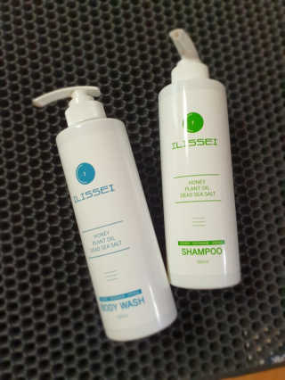 일리세이 허니 샴푸 500ml + 허니 바디워시 500ml 세트 — 5점을 준 리뷰어가 2020년 4월 올린 사용 사진