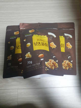[풀무원] 프레시 넛츠파이 3개입 — 5점을 준 리뷰어가 2020년 4월 올린 사용 사진