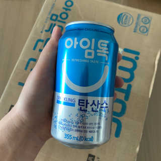 일화 아임톡 탄산수 355ml X 24캔 — 4점을 준 리뷰어가 2020년 4월 올린 사용 사진