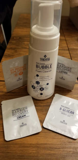트리티스 [TREATIS] Bubble Foam Cleanser 200ml — 5점을 준 리뷰어가 2020년 12월 올린 사용 사진