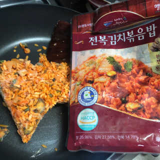 바다는다웰빙이다 전복해물볶음밥/전복김치볶음밥 250g-4봉지 — 5점을 준 리뷰어가 2020년 8월 올린 사용 사진