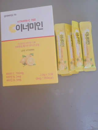 이너미인 VITAMIN-C 700 — 5점을 준 리뷰어가 2020년 9월 올린 사용 사진