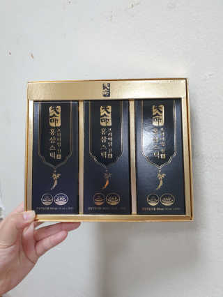 헬스업_천명진프리미엄홍삼스틱_10ml x 30포 — 5점을 준 리뷰어가 2020년 11월 올린 사용 사진