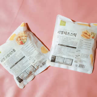 가치식탁 리얼치즈스틱, 리얼크림치즈볼 — 5점을 준 리뷰어가 2020년 5월 올린 사용 사진