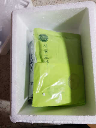 한촌몰 설렁탕집 가마솥 도가니탕 350g x 2팩 — 5점을 준 리뷰어가 2020년 8월 올린 사용 사진