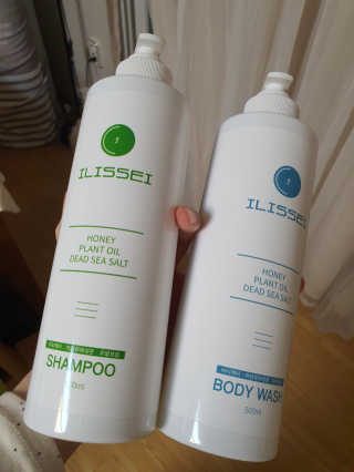 일리세이 허니 샴푸 500ml + 허니 바디워시 500ml 세트 — 5점을 준 리뷰어가 2020년 4월 올린 사용 사진