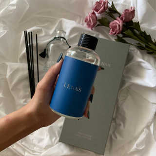 레나스 프리미엄 아로마 디퓨저 200ml  [1SET] — 4.5점을 준 리뷰어가 2020년 7월 올린 사용 사진