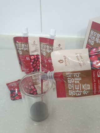 자연에온 몽모랑시 타트체리 착즙 100mL 10개입 2BOX — 5점을 준 리뷰어가 2020년 9월 올린 사용 사진