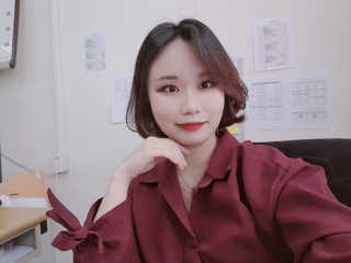 레드쿠키 브라우니 벨벳 립 틴트 — 5점을 준 리뷰어가 2020년 4월 올린 사용 사진