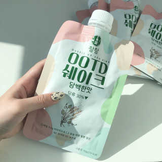 [꾸콤] 참참 OOTD쉐이크 담백한 일주일세트 50g x 5 — 5점을 준 리뷰어가 2020년 11월 올린 사용 사진