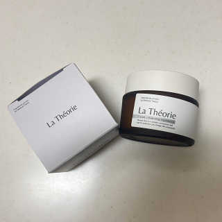 La Theorie Hydrating Ingredients | 하이드레이팅 인그레이디언츠 — 5점을 준 리뷰어가 2020년 5월 올린 사용 사진