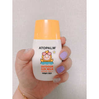 아토팜 야외놀이 선밀크 SPF50+ PA+++ — 4점을 준 리뷰어가 2020년 5월 올린 사용 사진