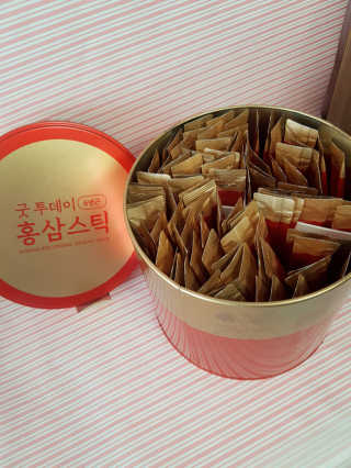 서울약사신협_굿투데이홍삼스틱_10ml x 100포 — 5점을 준 리뷰어가 2020년 7월 올린 사용 사진