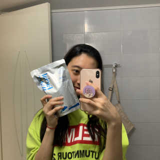 [설랩] 클렌징워터 세안수 500ml x 6팩 — 4점을 준 리뷰어가 2020년 7월 올린 사용 사진