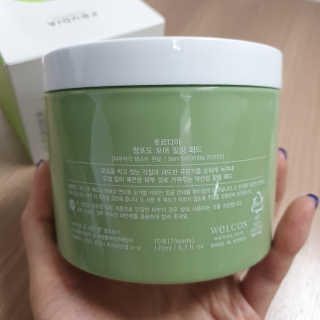[후르디아] 약산성  모공 필링 패드(70매) — 5점을 준 리뷰어가 2020년 8월 올린 사용 사진