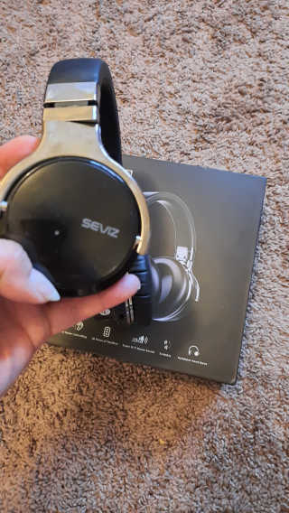 SEVIZ Bluetooth Headphones 10 3color — 5점을 준 리뷰어가 2020년 8월 올린 사용 사진