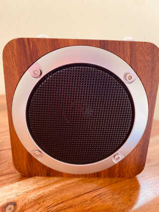 SEVIZ MINI10W 레트로 블루투스 스피커 — 5점을 준 리뷰어가 2020년 8월 올린 사용 사진