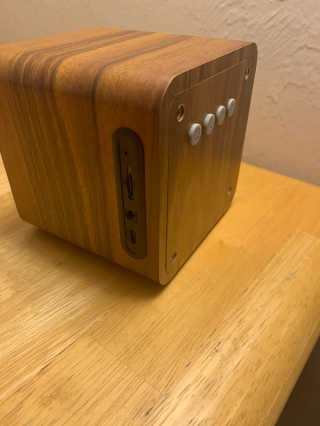 SEVIZ MINI10W 레트로 블루투스 스피커 — 4.5점을 준 리뷰어가 2020년 9월 올린 사용 사진