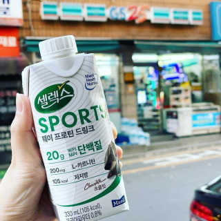 셀렉스스포츠 셀렉스 스포츠 드링크 초콜릿 _ 330ml x 12팩 — 5점을 준 리뷰어가 2020년 11월 올린 사용 사진