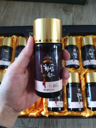 서울약사신협_프리미엄황삼골드_3.75g x 12환+75mgx12병 — 5점을 준 리뷰어가 2020년 9월 올린 사용 사진