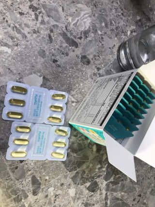 JW중외제약 마이코드 알티지 오메가3 1000 mg — 5점을 준 리뷰어가 2020년 8월 올린 사용 사진