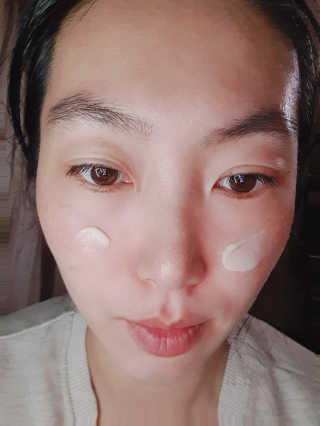 어글리프루프 크림 바이어글리 하이드레이션 샤워 50ml — 5점을 준 리뷰어가 2020년 11월 올린 사용 사진