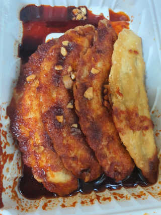죠스떡볶이 [죠스푸드] 짜빠떡볶이+떡또그+범벅만두 신메뉴 3종 — 2.5점을 준 리뷰어가 2020년 4월 올린 사용 사진