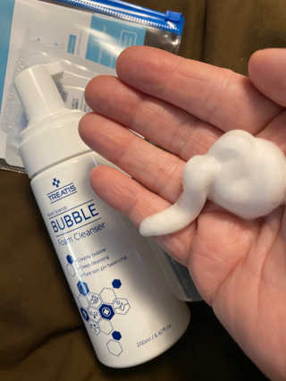 트리티스 [TREATIS] Bubble Foam Cleanser 200ml — 4점을 준 리뷰어가 2021년 1월 올린 사용 사진