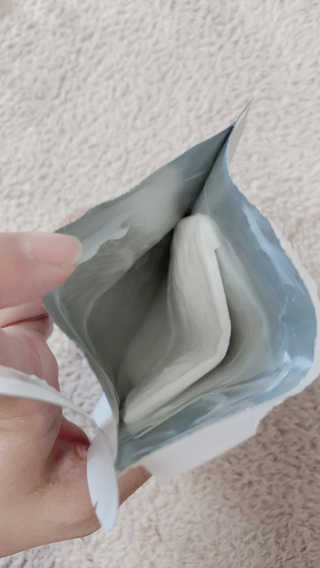 바이오믹 BIOMEEK SENSIMETIC SOOTHING MASK.S — 5점을 준 리뷰어가 2020년 6월 올린 사용 사진