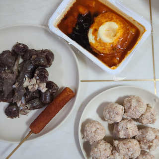 죠스떡볶이 [죠스푸드] 짜빠떡볶이+떡또그+범벅만두 신메뉴 3종 — 5점을 준 리뷰어가 2020년 5월 올린 사용 사진